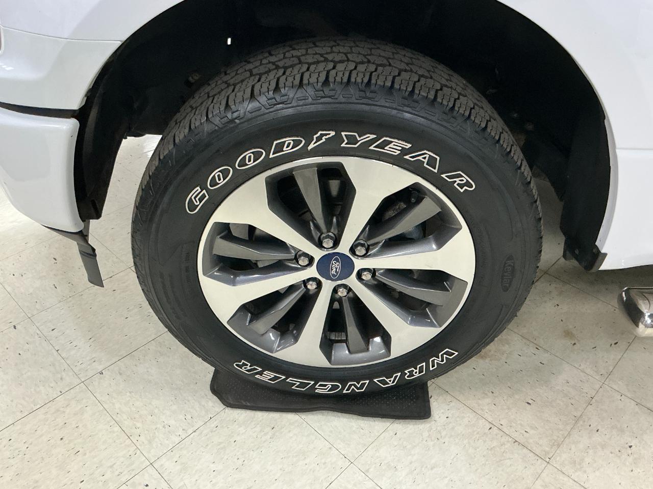 Ford F-150 XL 4WD SuperCrew 5.5' Box 2019