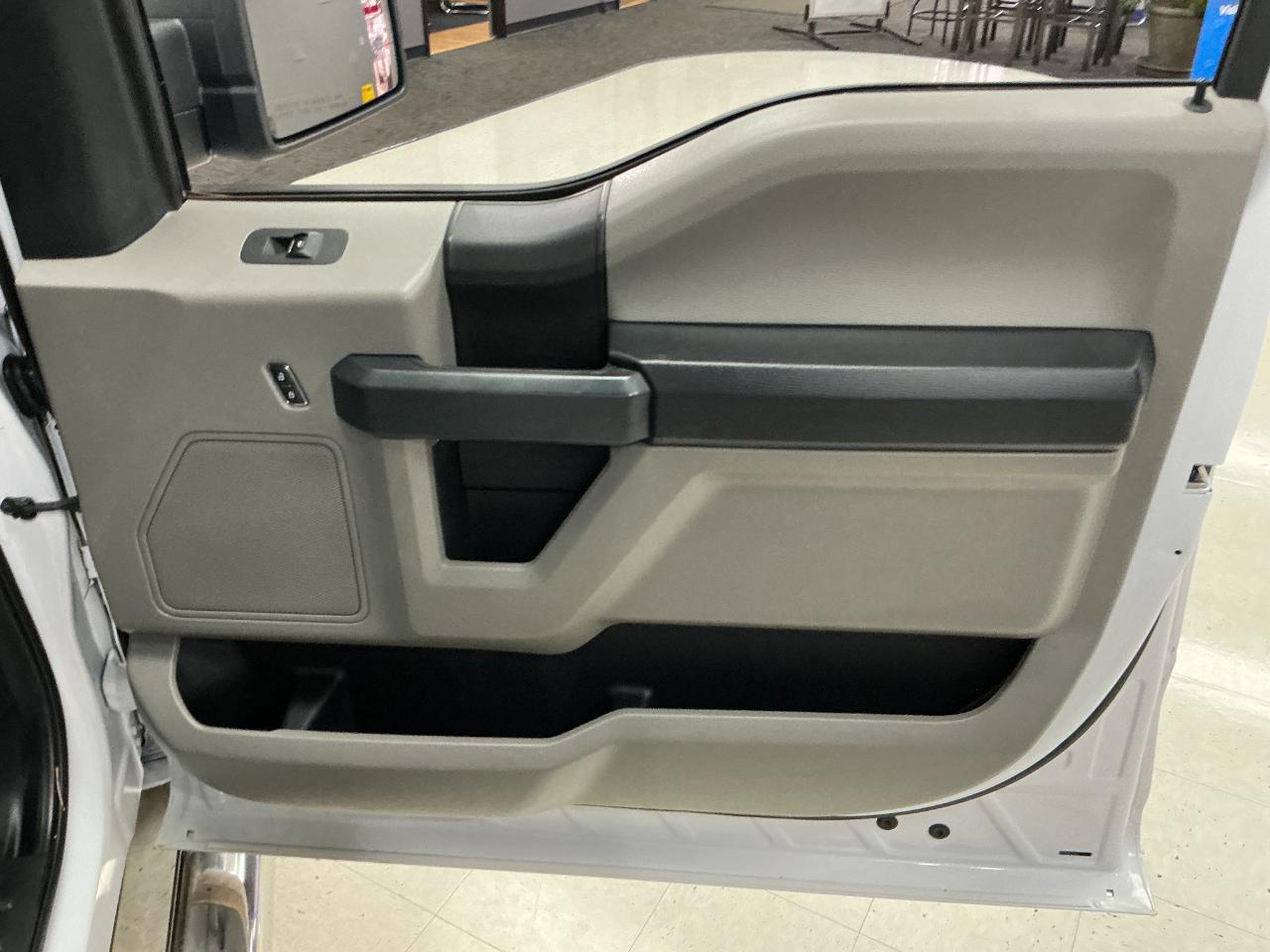 Ford F-150 XL 4WD SuperCrew 5.5' Box 2019