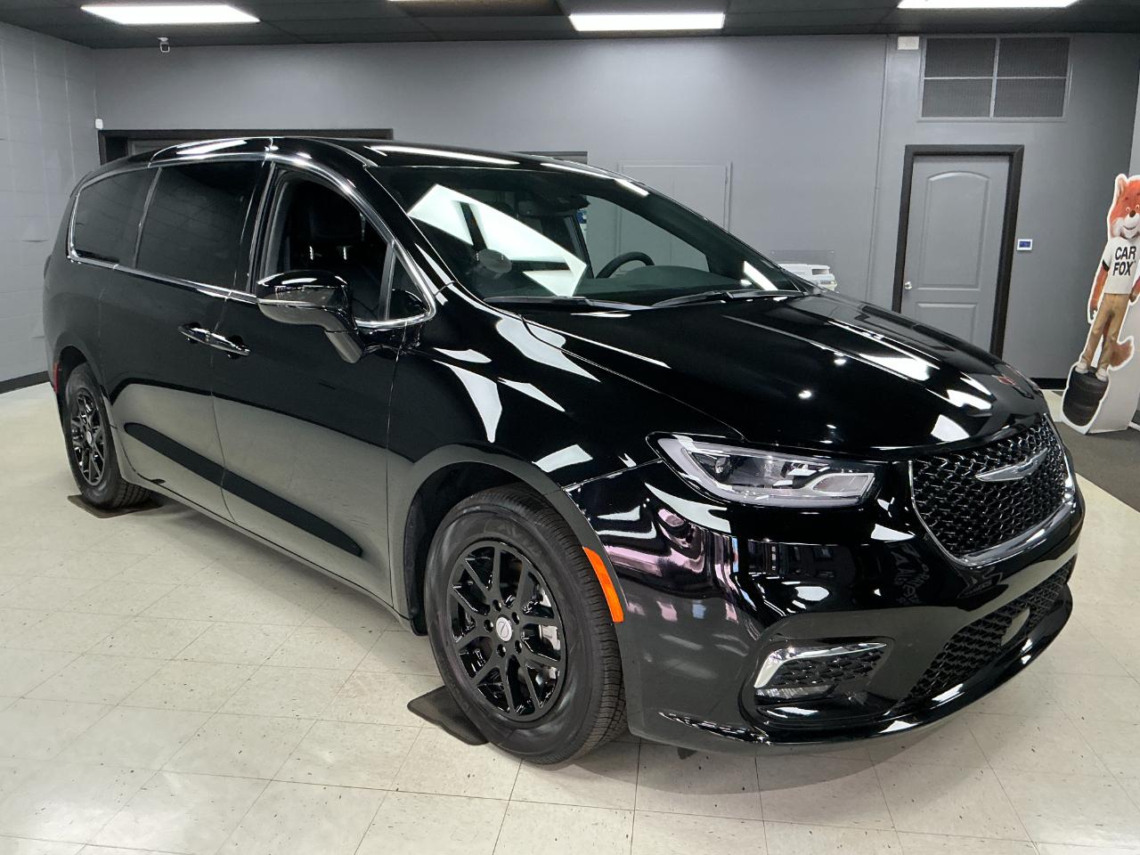 Chrysler Pacifica Select FWD 2026