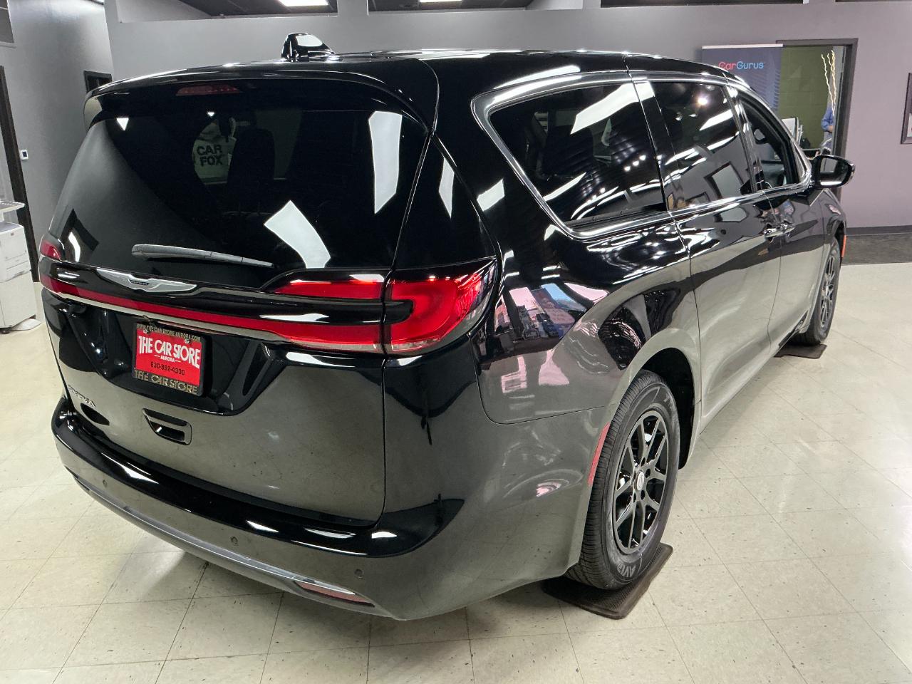 Chrysler Pacifica Select FWD 2026