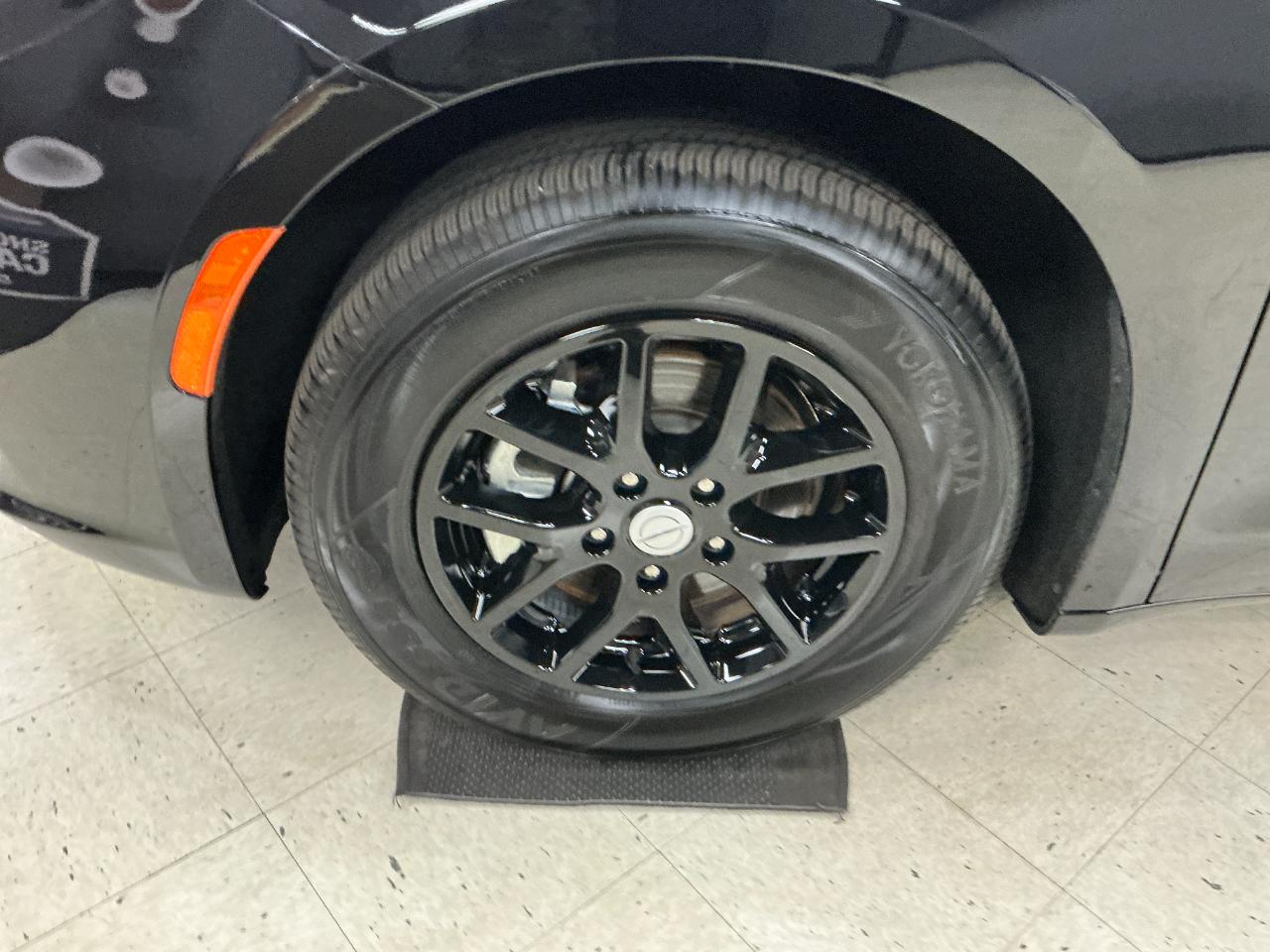Chrysler Pacifica Select FWD 2026