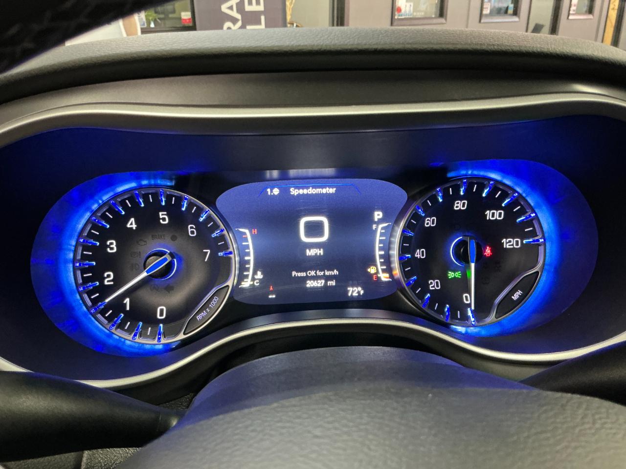 Chrysler Pacifica Select FWD 2026