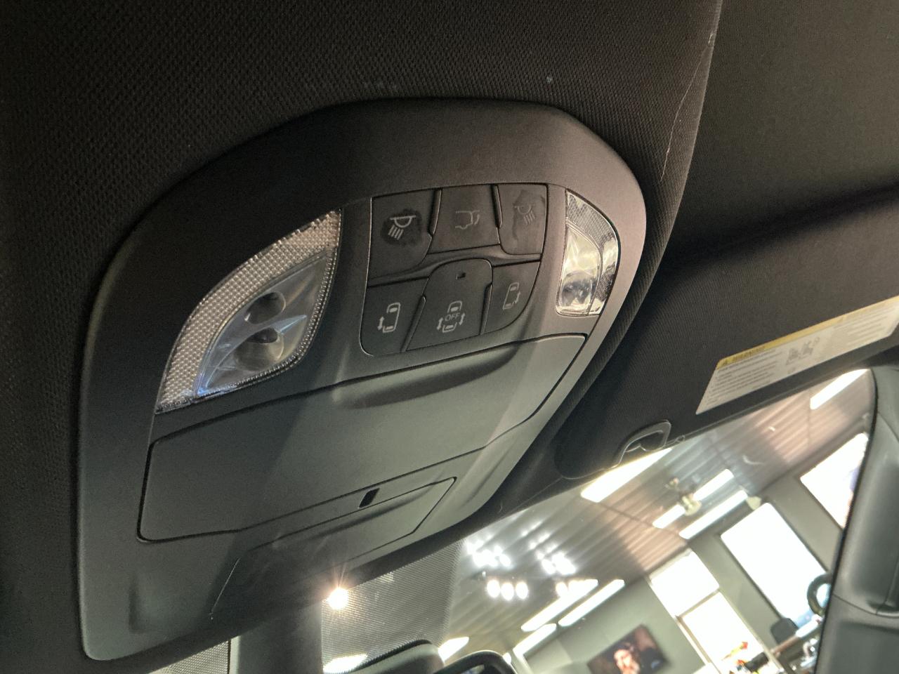 Chrysler Pacifica Select FWD 2026