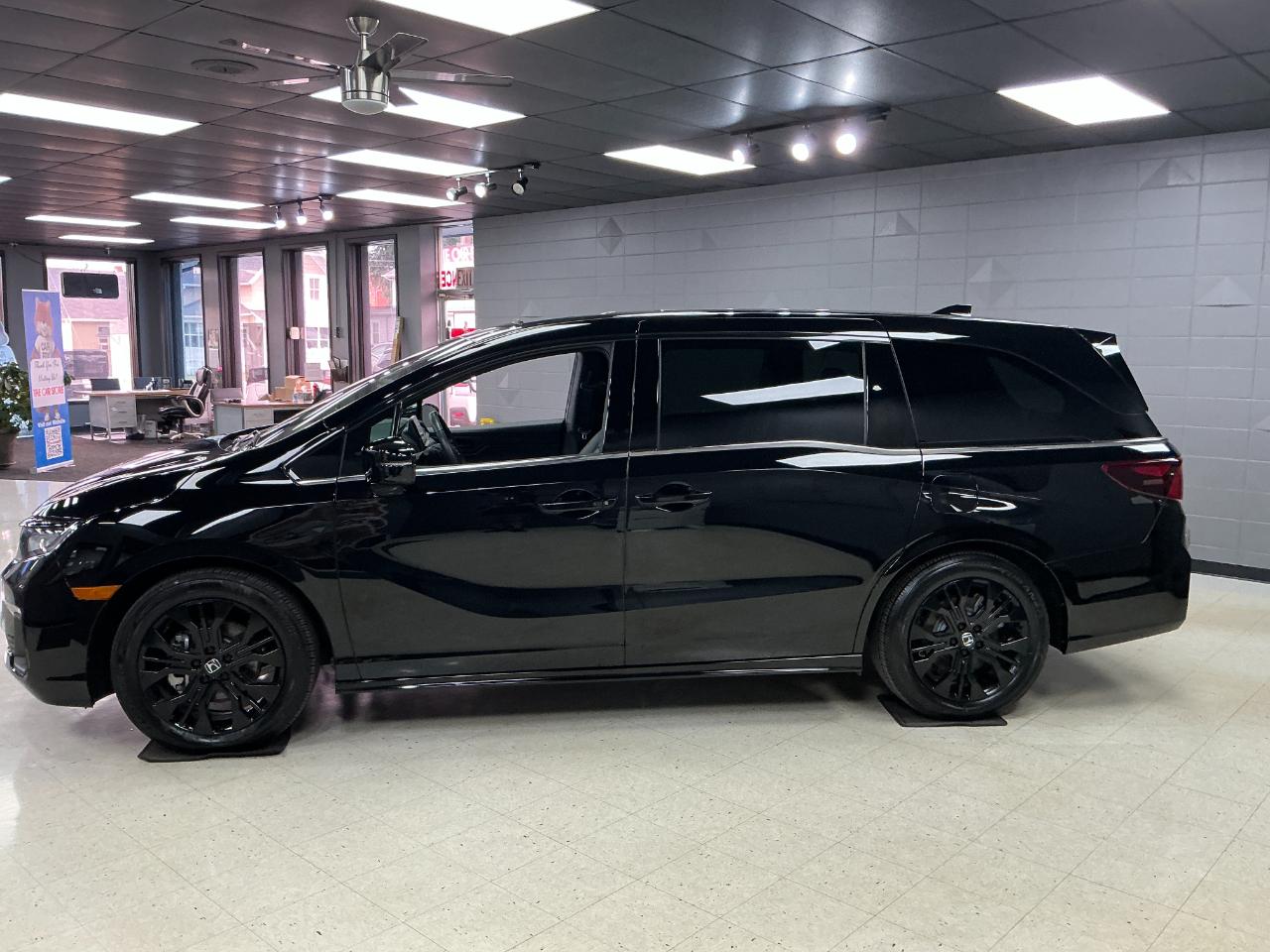 Honda Odyssey Sport-L Auto 2026