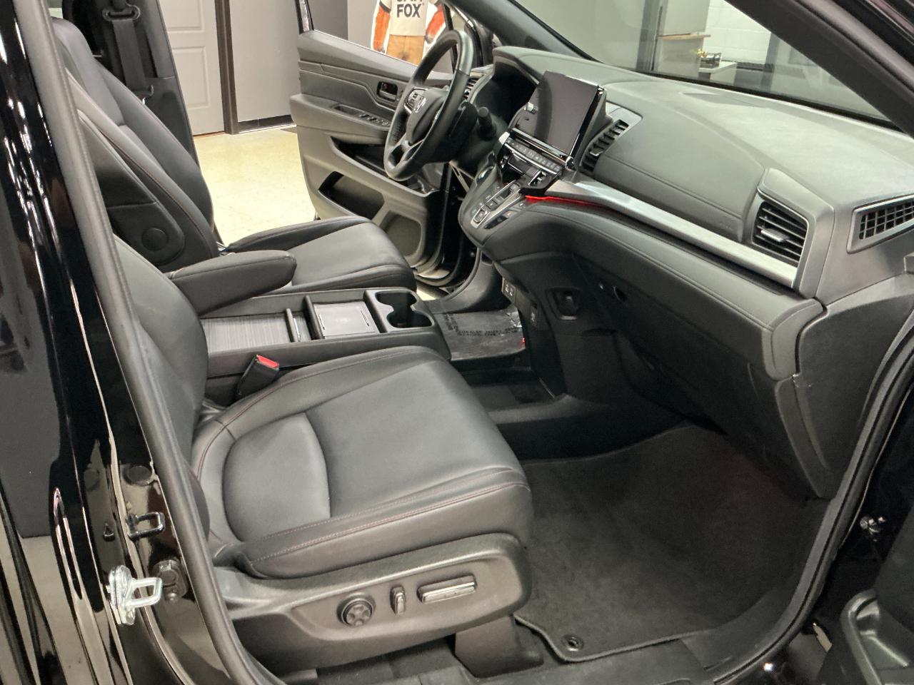 Honda Odyssey Sport-L Auto 2026