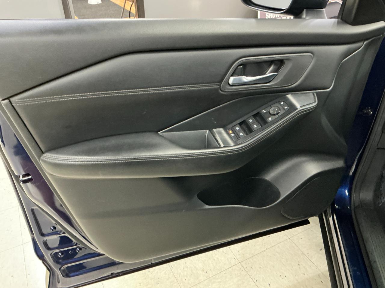 Nissan Rogue AWD SV 2024