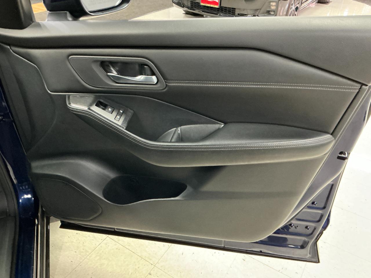 Nissan Rogue AWD SV 2024