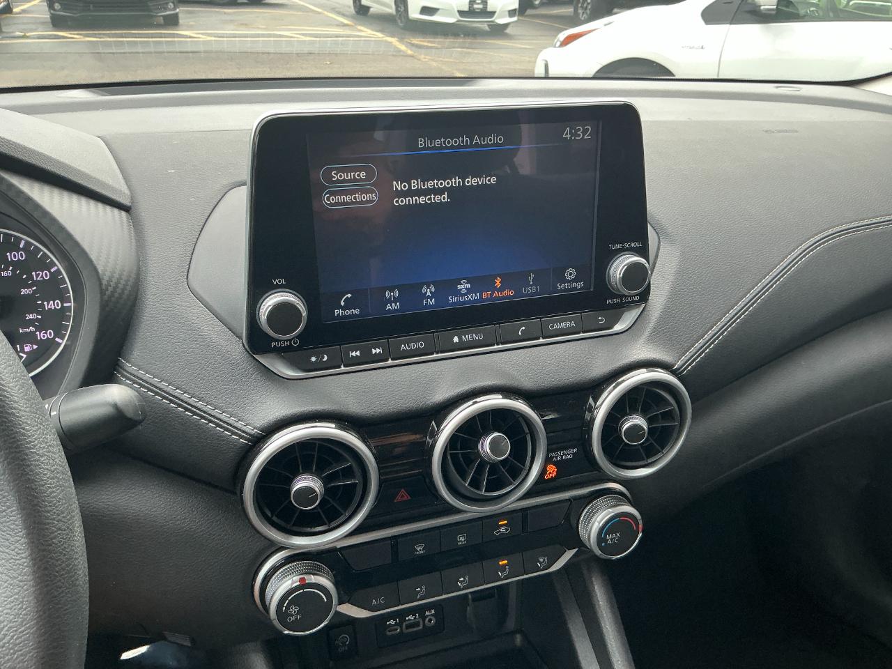 Nissan Sentra SV CVT 2025