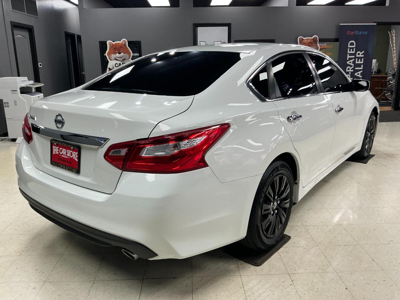 Nissan Altima 2.5 S Sedan 2017