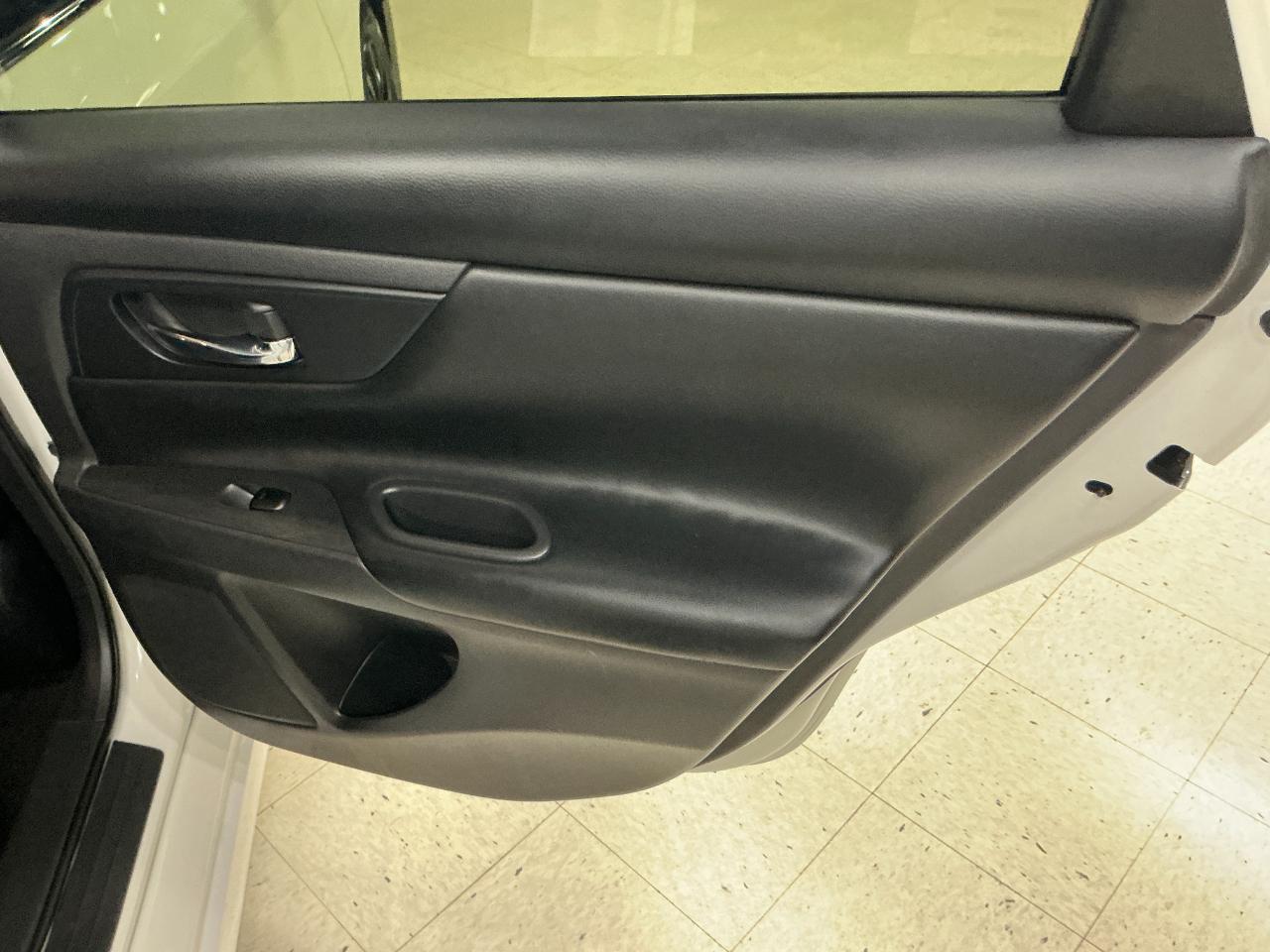 Nissan Altima 2.5 S Sedan 2017