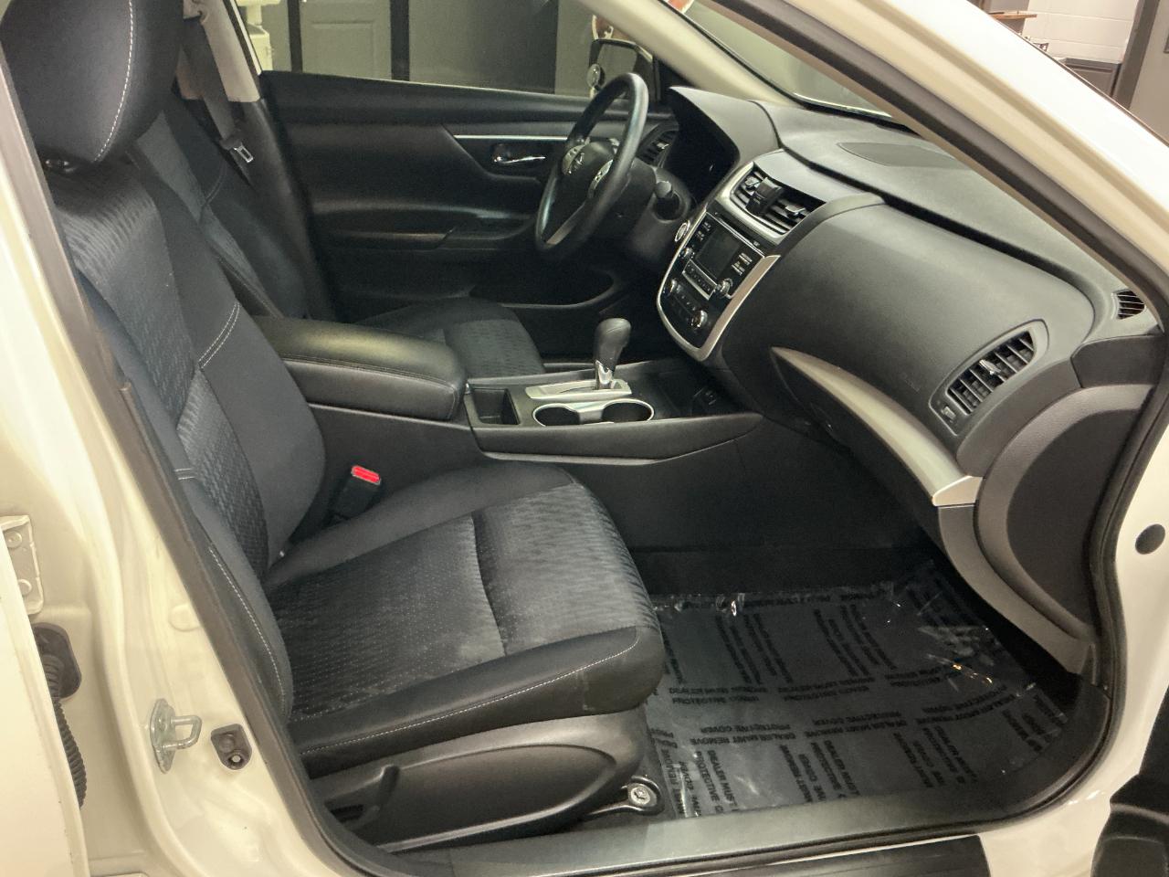 Nissan Altima 2.5 S Sedan 2017