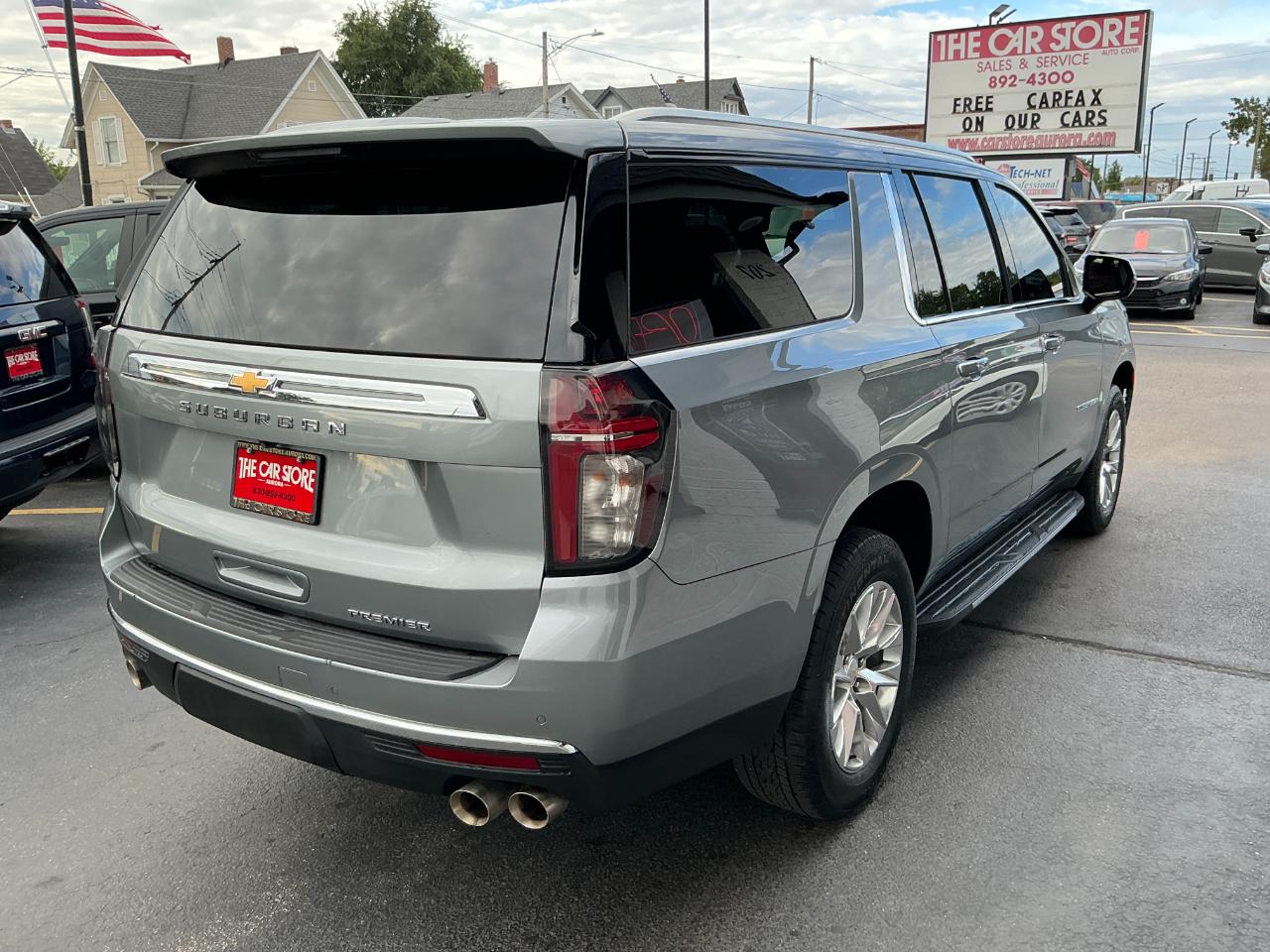 Chevrolet Suburban 4WD 4dr Premier 2023