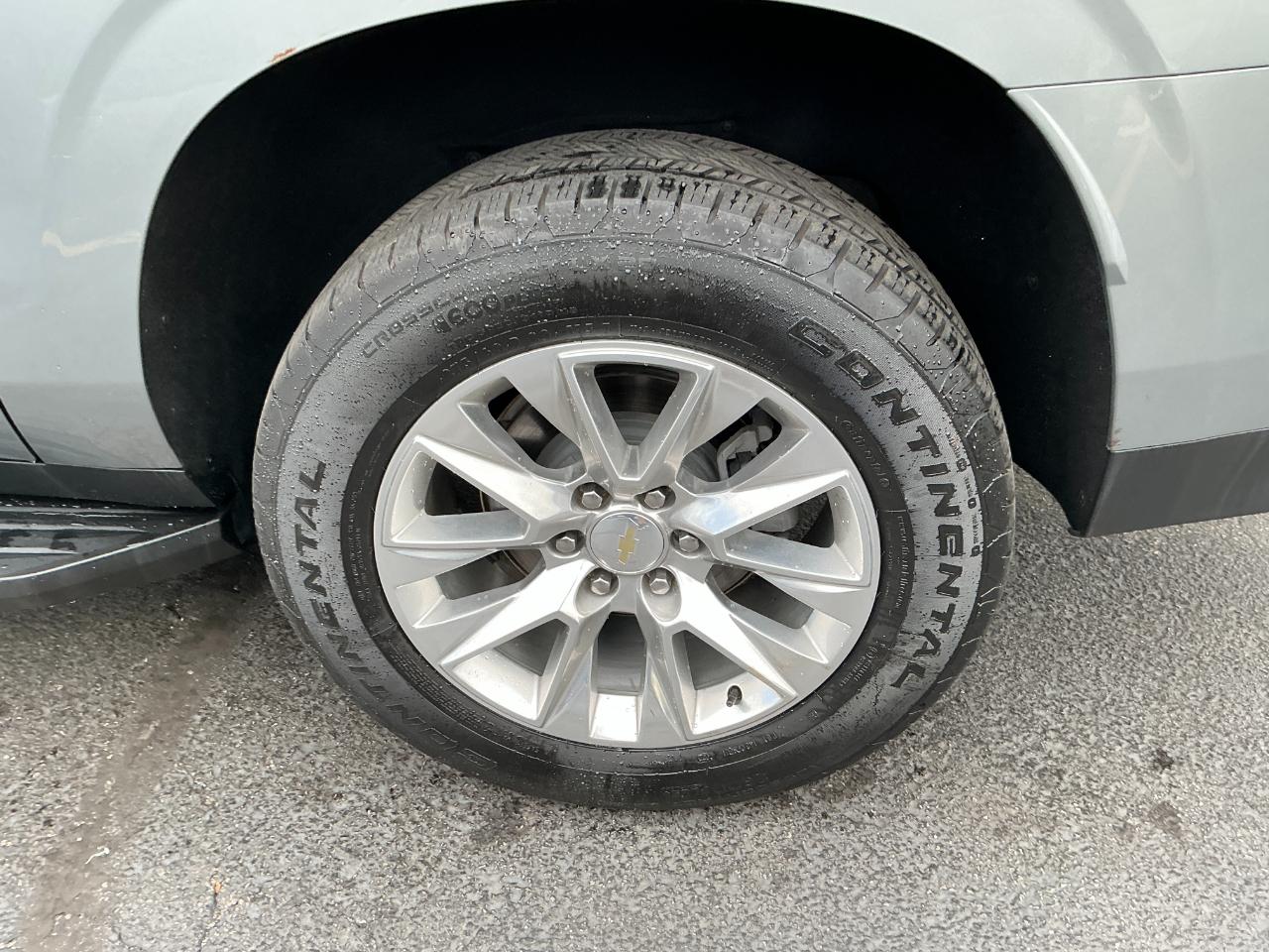 Chevrolet Suburban 4WD 4dr Premier 2023