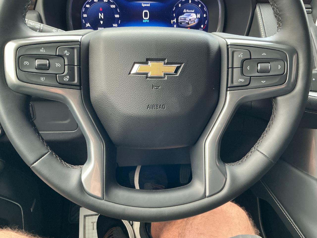 Chevrolet Suburban 4WD 4dr Premier 2023