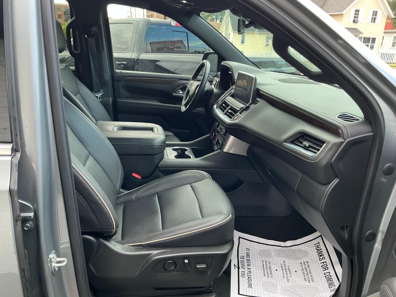 Chevrolet Suburban 4WD 4dr Premier 2023