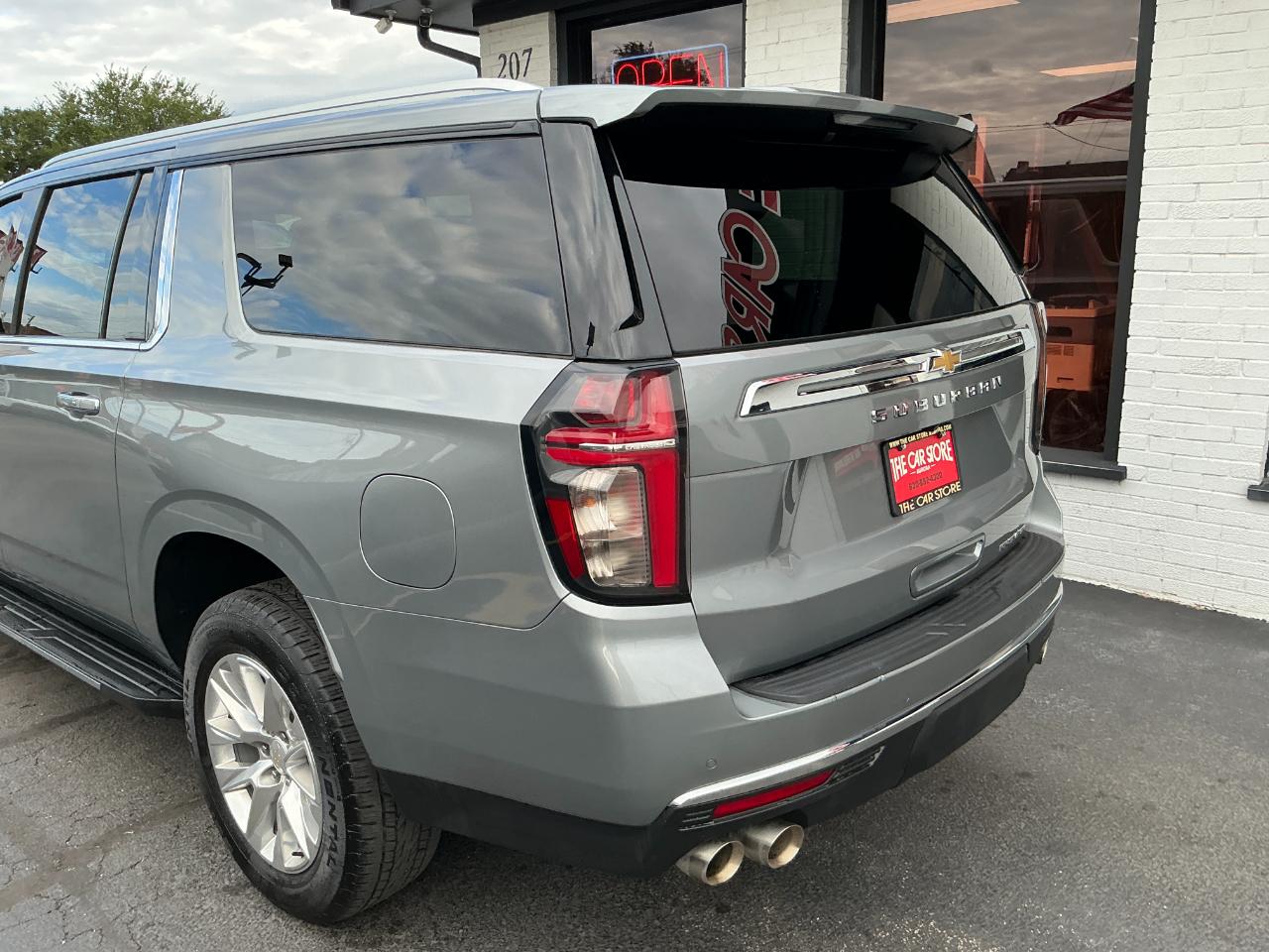 Chevrolet Suburban 4WD 4dr Premier 2023