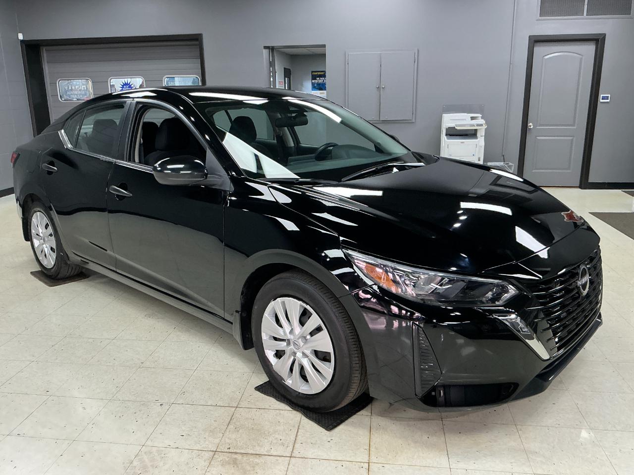 Nissan Sentra S CVT 2025