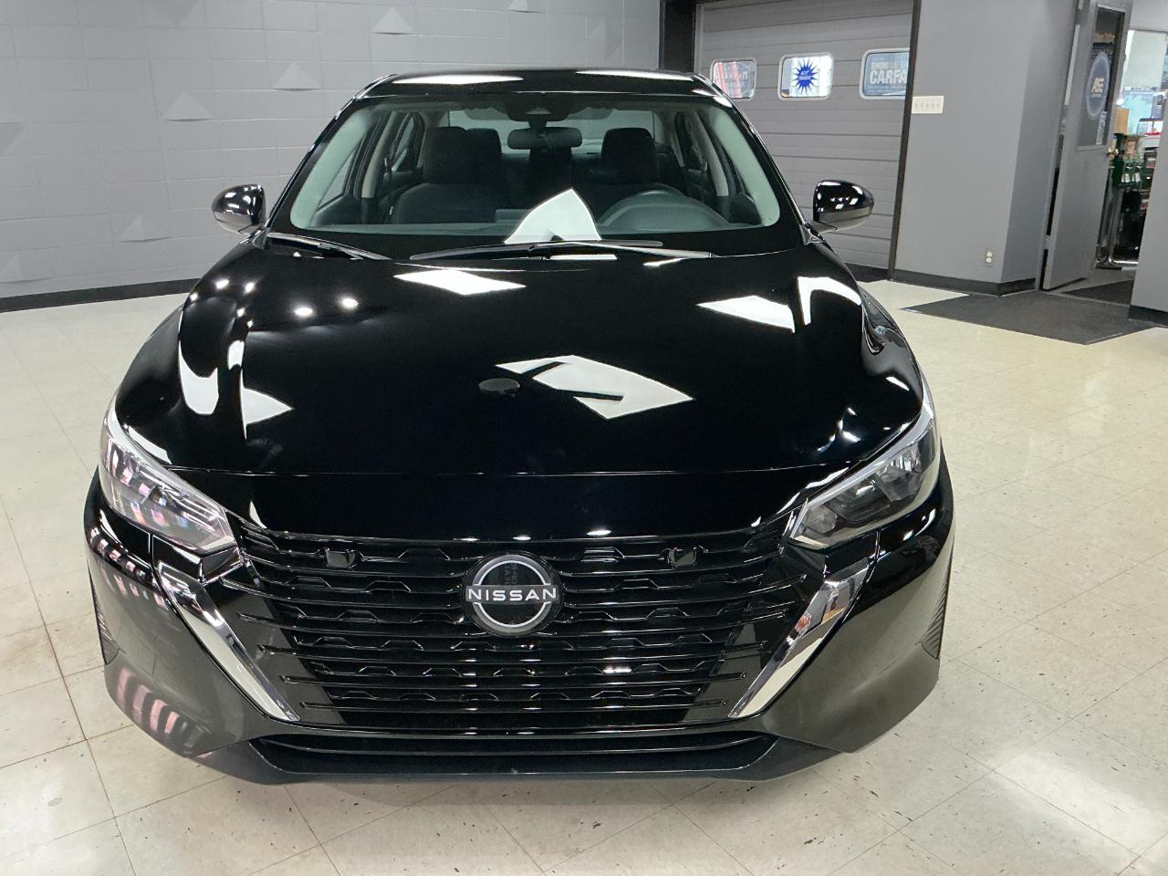 Nissan Sentra S CVT 2025