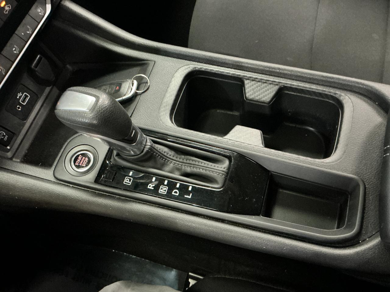 Nissan Sentra S CVT 2025
