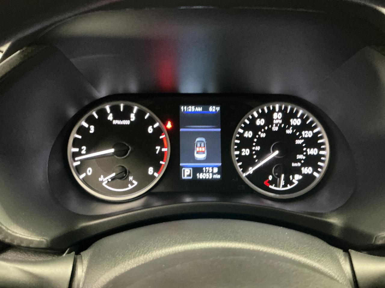 Nissan Sentra S CVT 2025