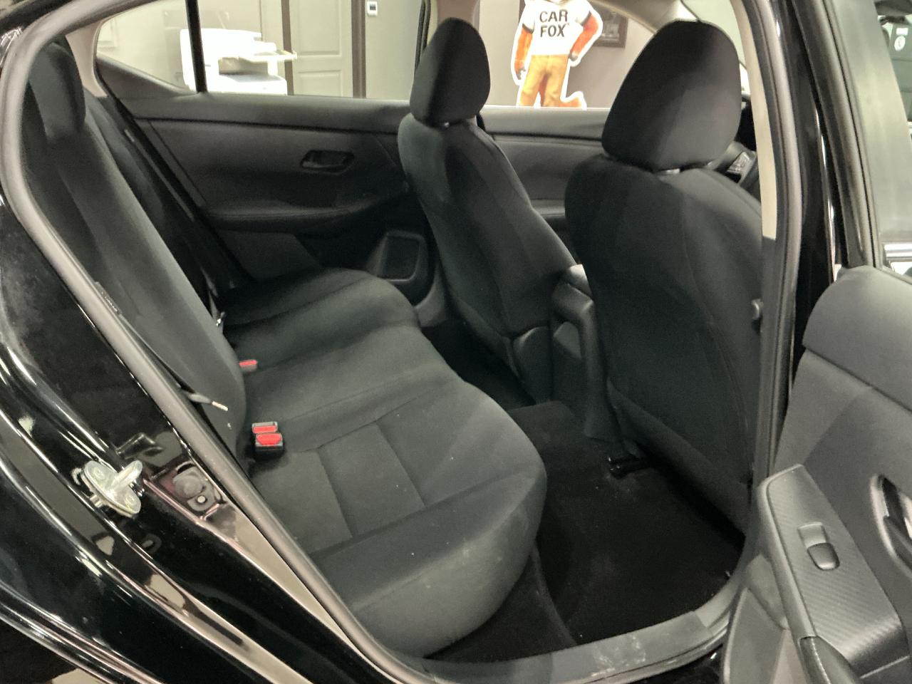 Nissan Sentra S CVT 2025