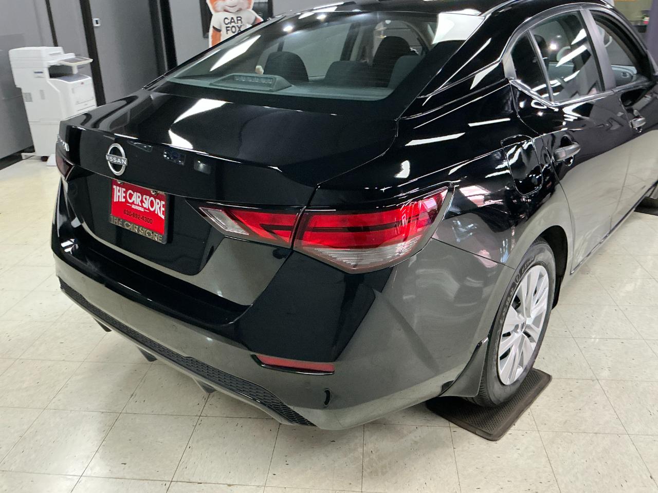Nissan Sentra S CVT 2025