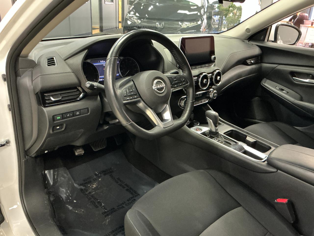 Nissan Sentra SV CVT 2024