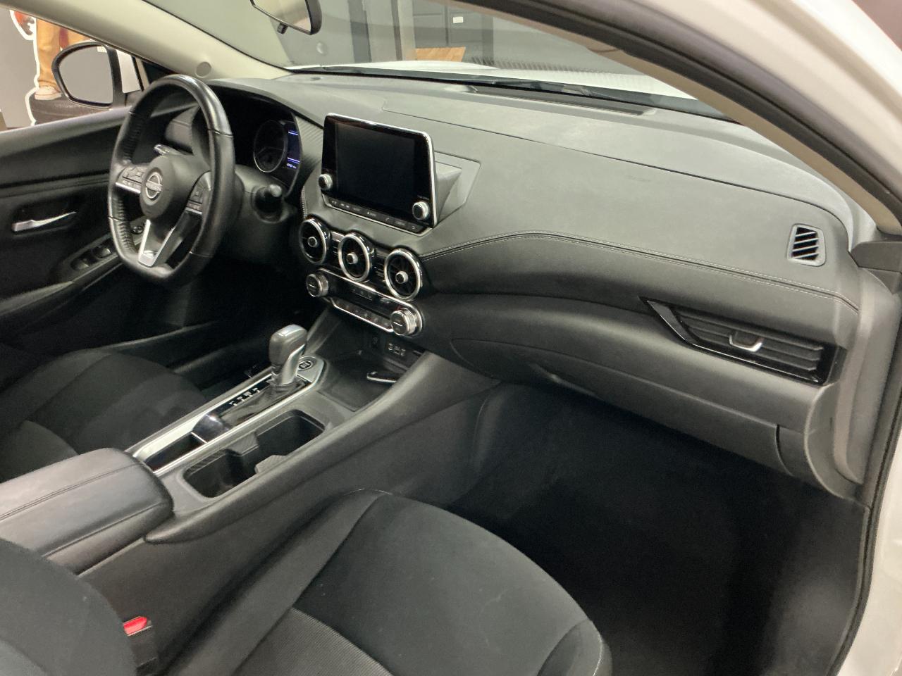 Nissan Sentra SV CVT 2024