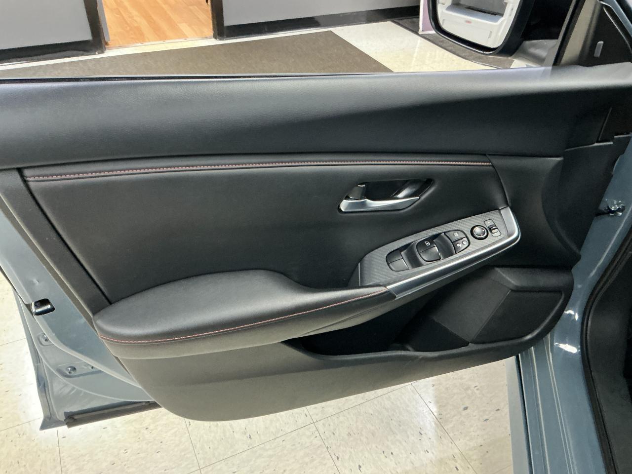 Nissan Sentra SR CVT 2025