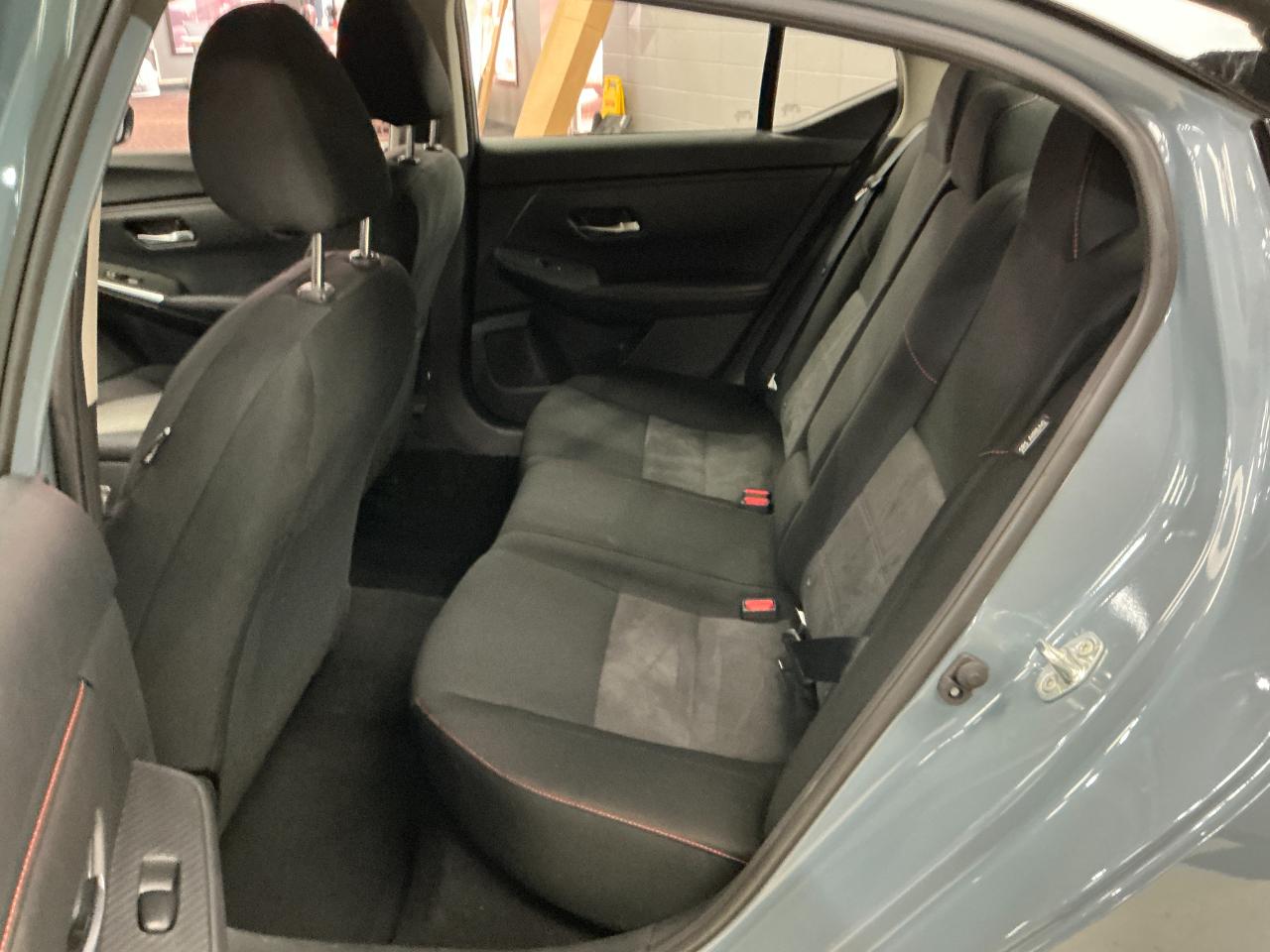 Nissan Sentra SR CVT 2025