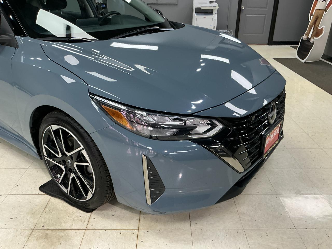 Nissan Sentra SR CVT 2025