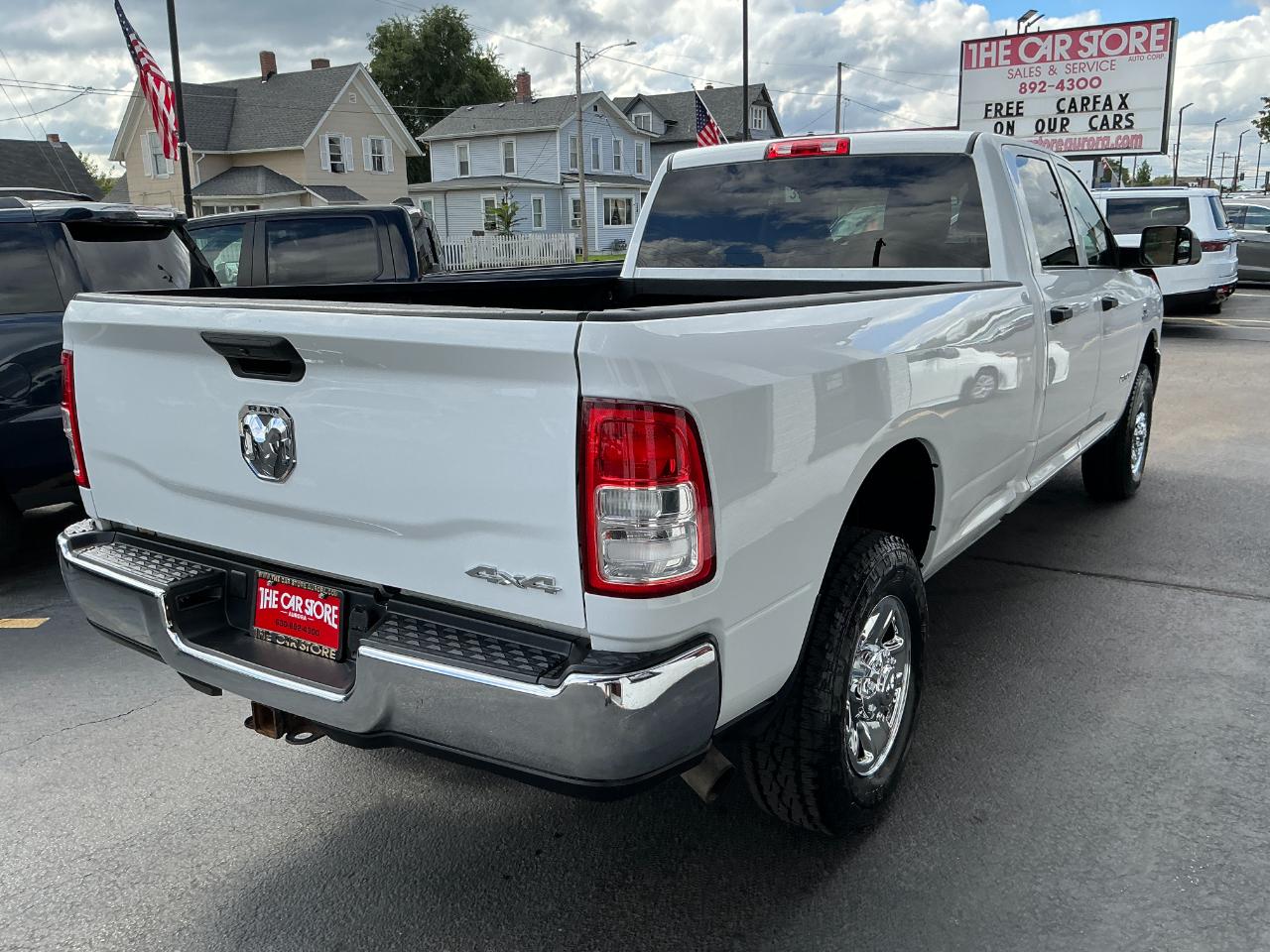 RAM 2500 Tradesman 4x4 Crew Cab 8' Box 2022