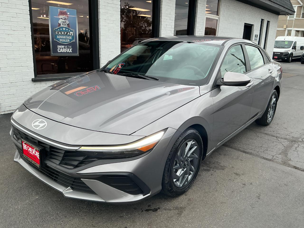 Hyundai Elantra SEL IVT 2024