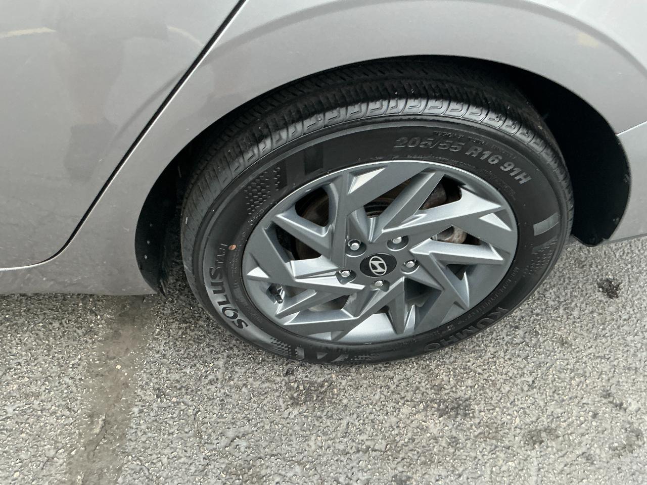 Hyundai Elantra SEL IVT 2024