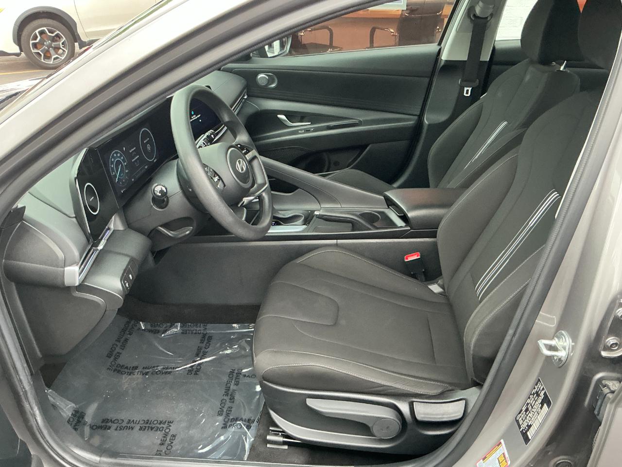 Hyundai Elantra SEL IVT 2024