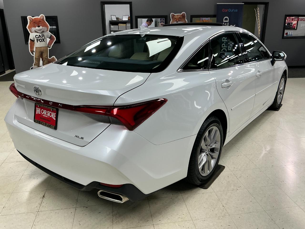 Toyota Avalon XLE (Natl) 2019
