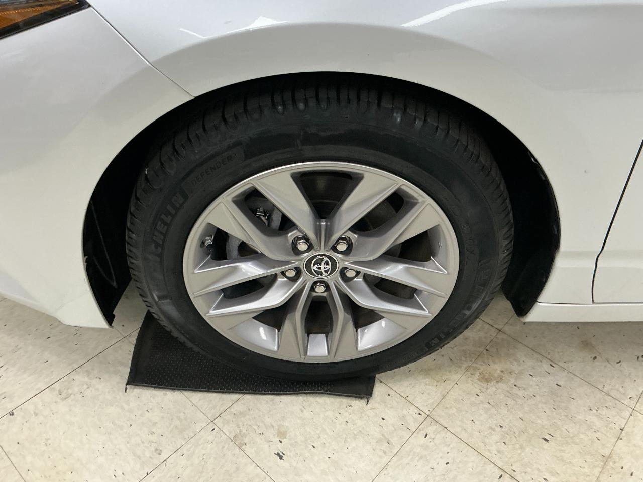 Toyota Avalon XLE (Natl) 2019