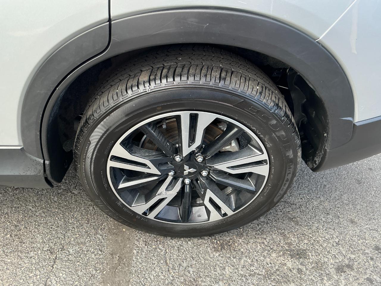 Mitsubishi Eclipse Cross Black Edition S-AWC 2025