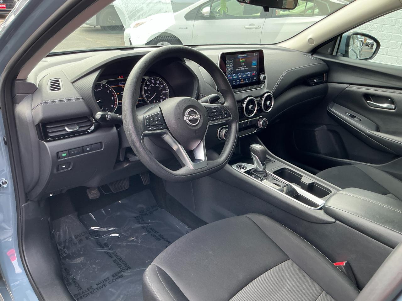 Nissan Sentra SV CVT 2024