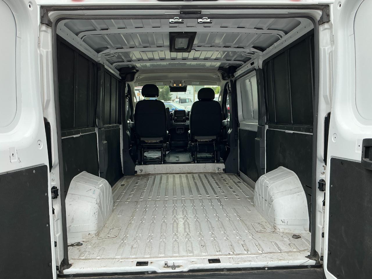RAM ProMaster Cargo Van Tradesman 2500 Low Roof 136" WB w/Pass Seat 2025