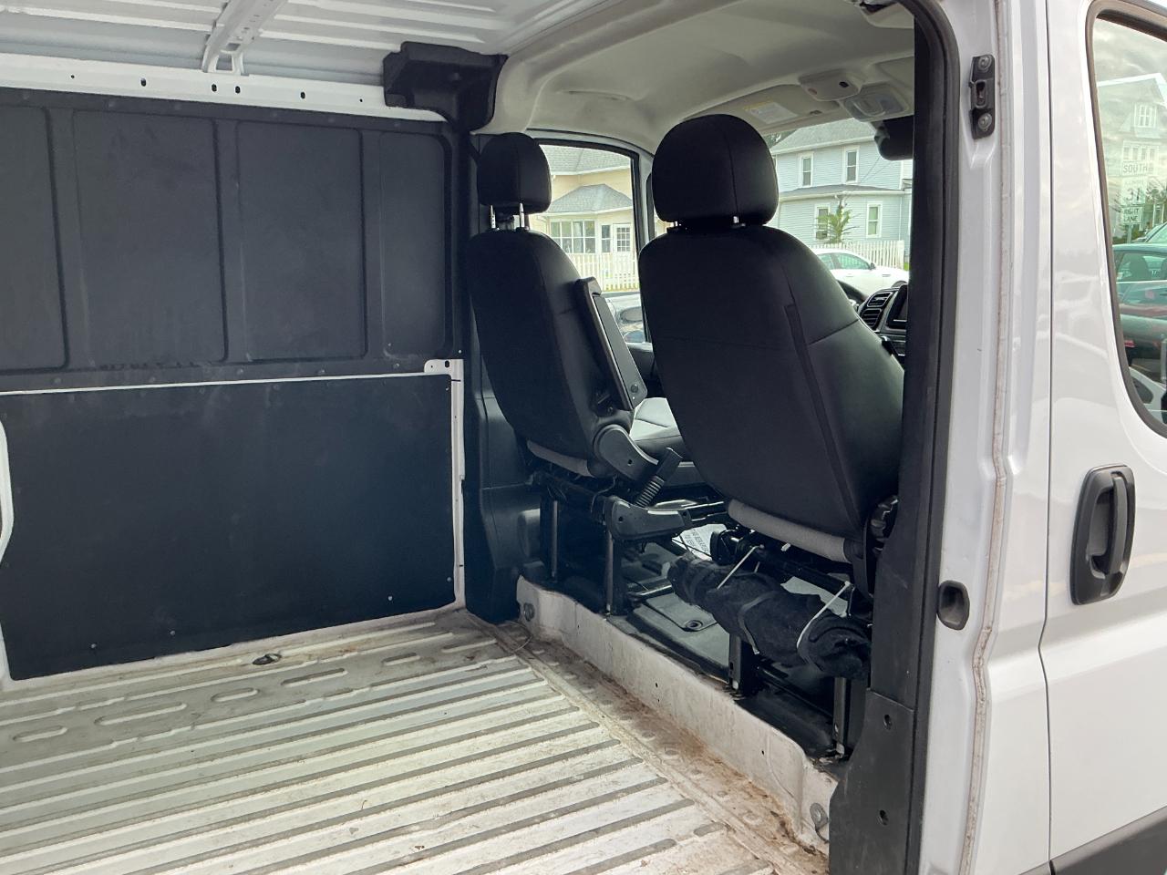 RAM ProMaster Cargo Van Tradesman 2500 Low Roof 136" WB w/Pass Seat 2025