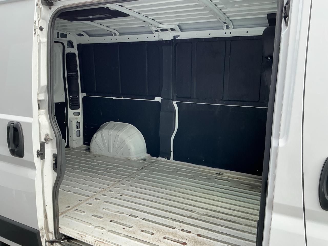 RAM ProMaster Cargo Van Tradesman 2500 Low Roof 136" WB w/Pass Seat 2025