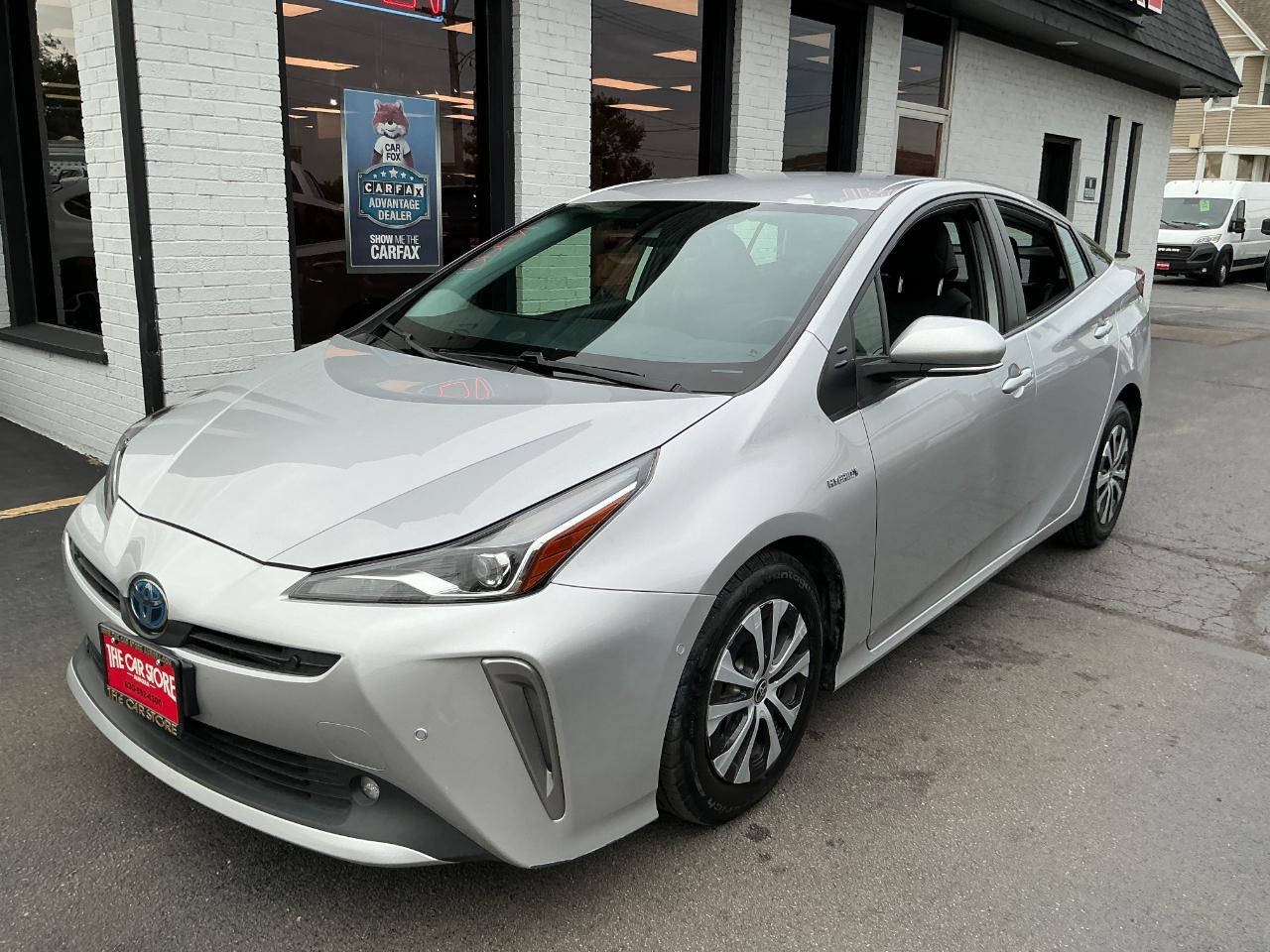 Toyota Prius XLE AWD-e (Natl) 2022