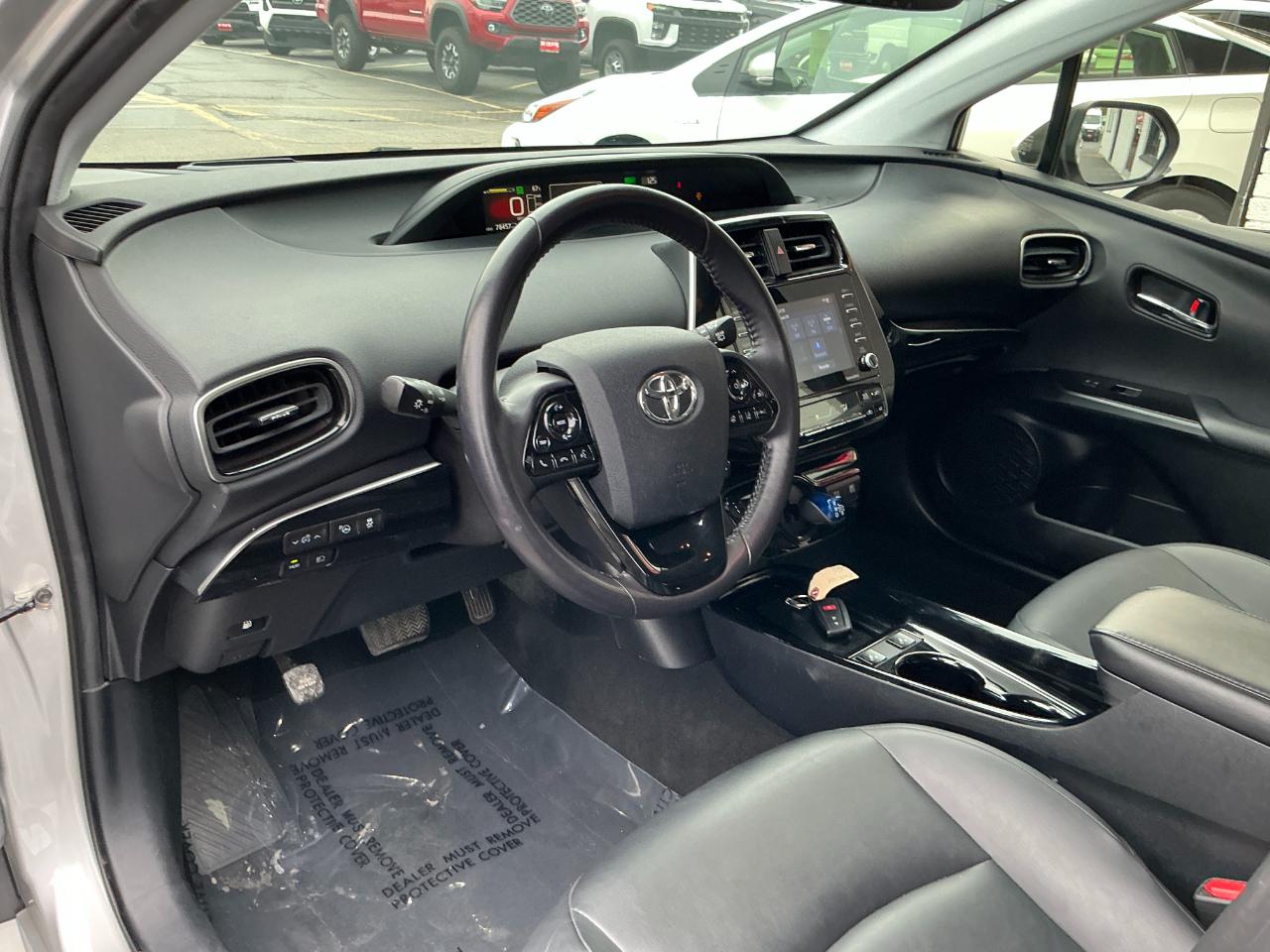 Toyota Prius XLE AWD-e (Natl) 2022