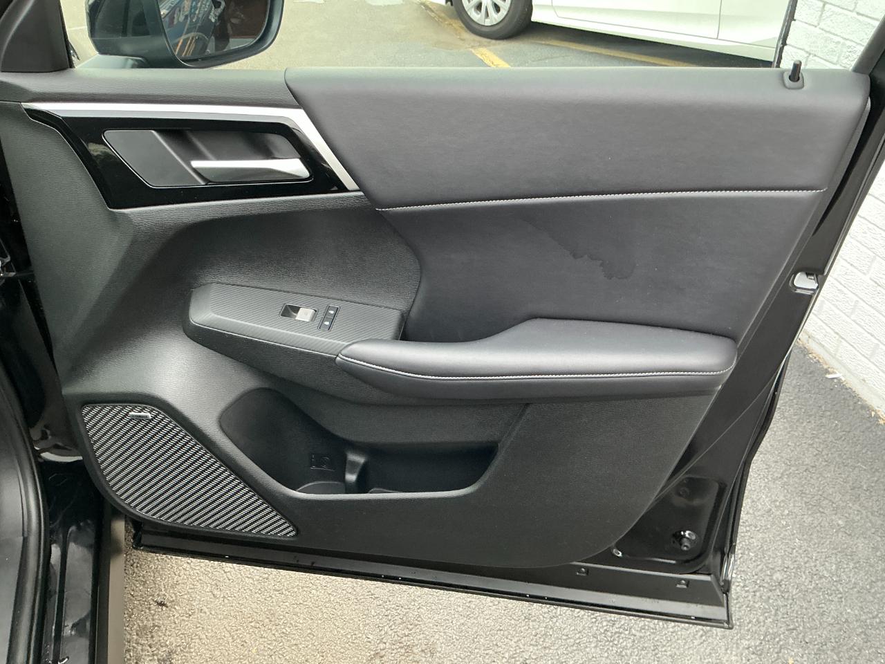 Mitsubishi Outlander SE FWD 2026