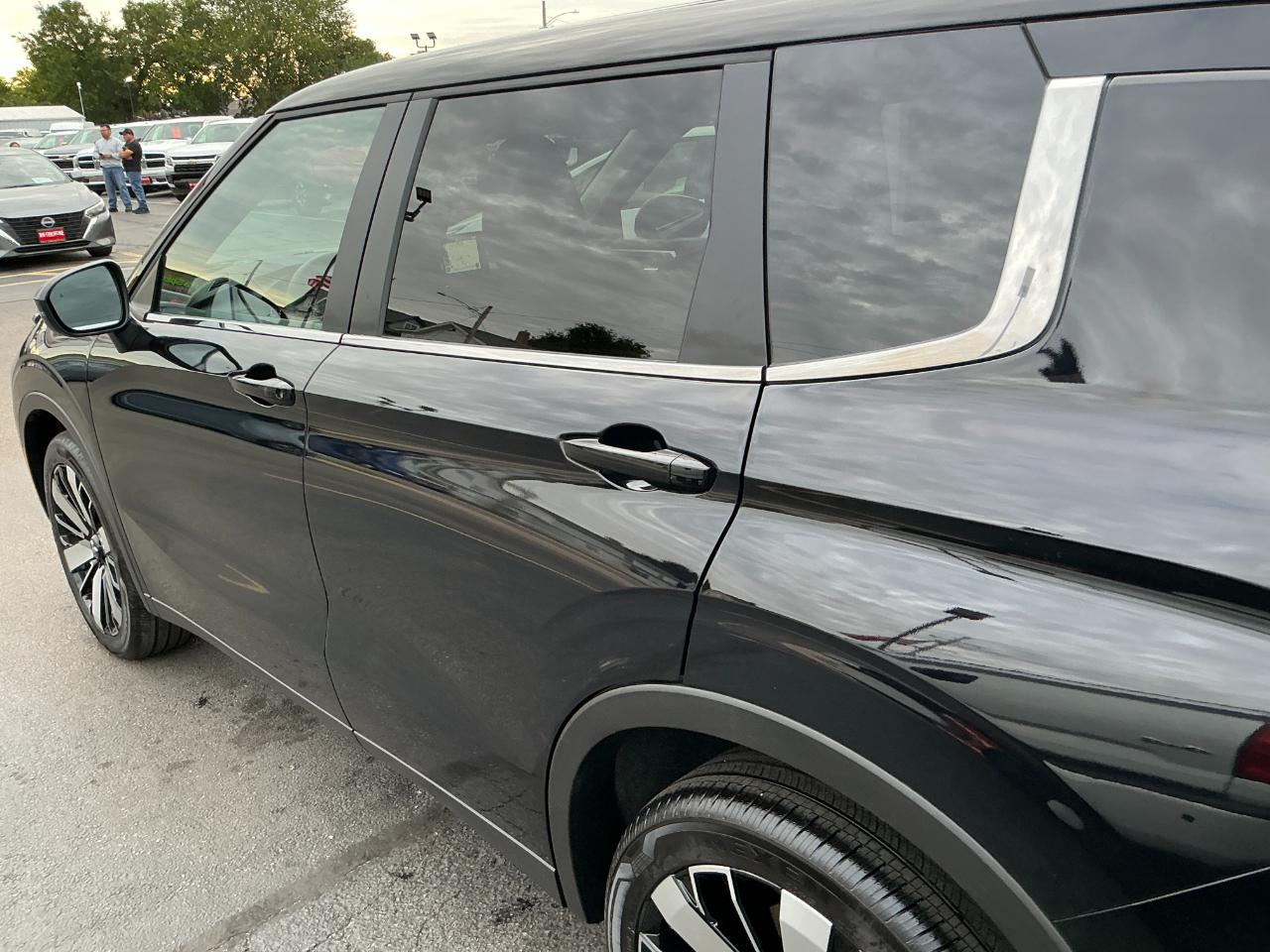 Mitsubishi Outlander SE FWD 2026