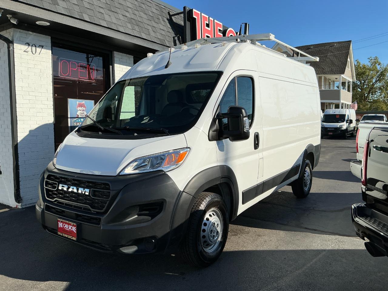 RAM ProMaster Cargo Van Tradesman 2500 High Roof 136" WB w/Pass Seat 2024