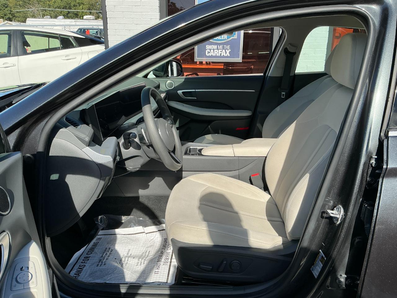 Hyundai Sonata SEL FWD 2025