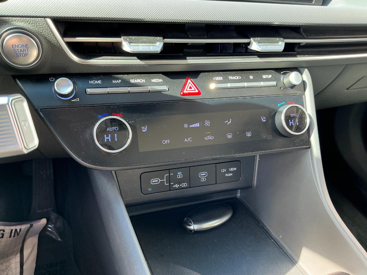 Hyundai Sonata SEL FWD 2025