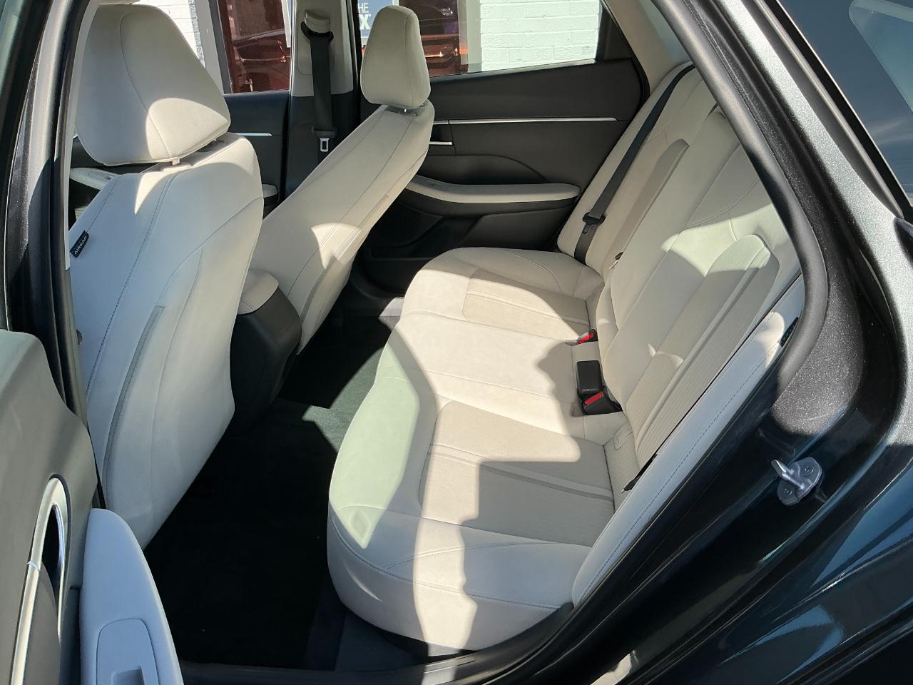 Hyundai Sonata SEL FWD 2025